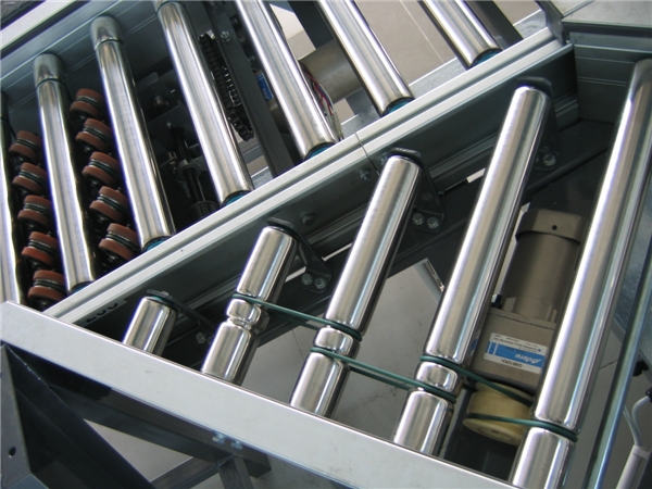 箱式斜轮分拣机